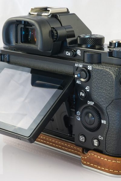 aparat foto mirrorless sony