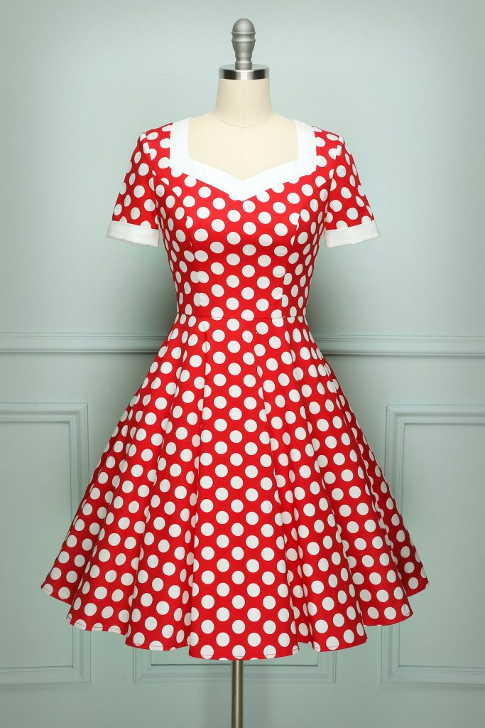 rochie roșie vintage polka dots