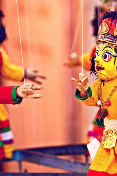 decalogul lui Chomsky