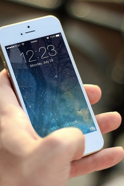 alegi telefonul mobil