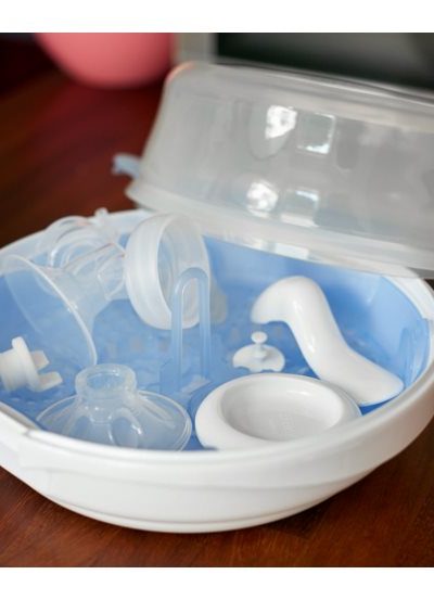 sterilizator biberoane bebeluș