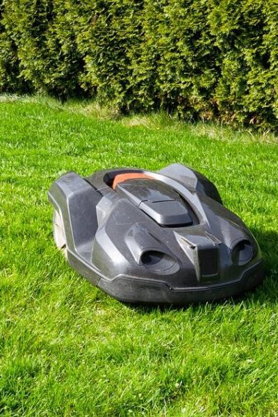 masina de tuns iarba