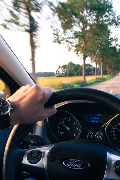 obligatoriu în mașină