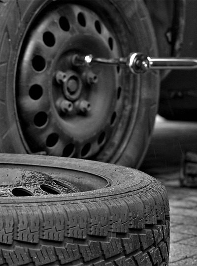 ce înseamnă inscripțiile de pe anvelopă